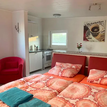 Tatil Evi Mit Terrasse